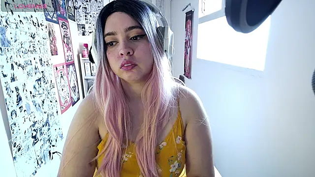 Vallolet Spencer online show from 10/19/25, 08:55