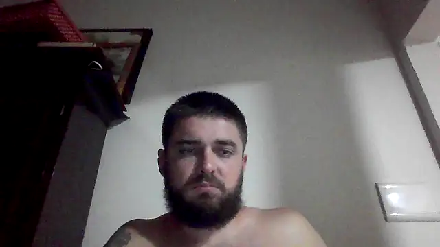 Snapshot of Dat1994 chatting on 02/25/25, 01:20 Dat1994 online show from 02/25/25, 01:20