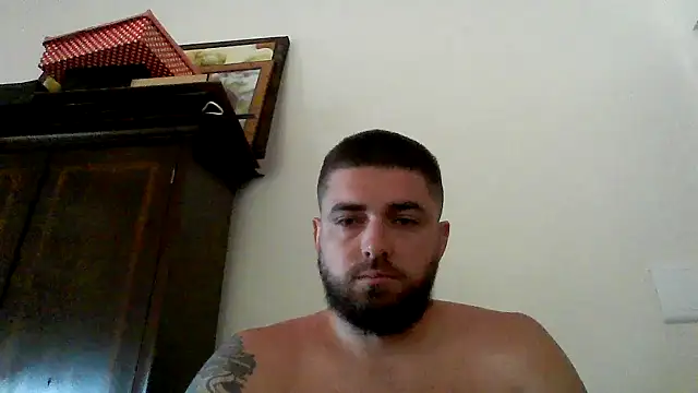 Snapshot of Dat1994 chatting on 02/11/25, 11:31 Dat1994 online show from 02/11/25, 11:31