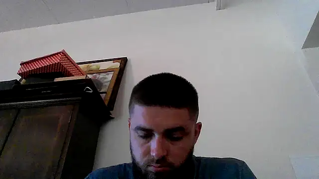 Snapshot of Dat1994 chatting on 02/10/25, 12:08 Dat1994 online show from 02/10/25, 12:08