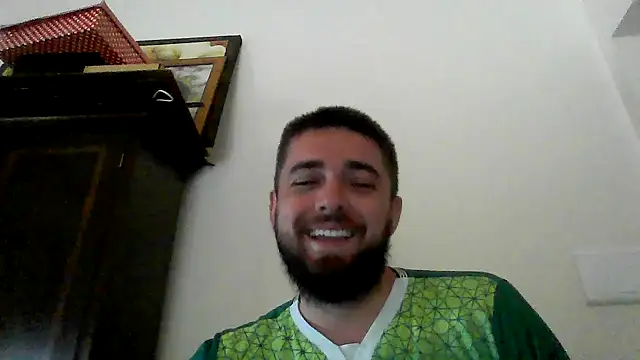 Snapshot of Dat1994 chatting on 02/26/25, 11:21 Dat1994 online show from 02/26/25, 11:21