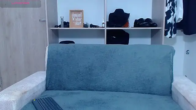 Tristan-bm online show from 09/27/25, 12:44