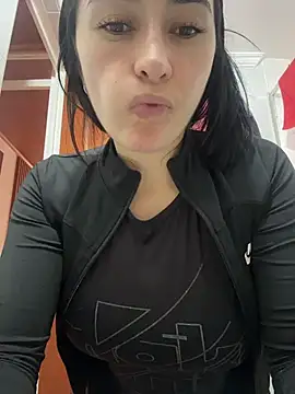 preetypeach online show from 02/05/26, 09:10