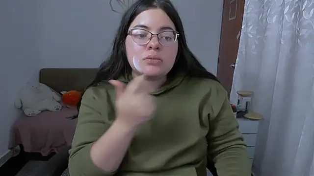 Aria Fullbuster online show from 12/03/25, 09:36