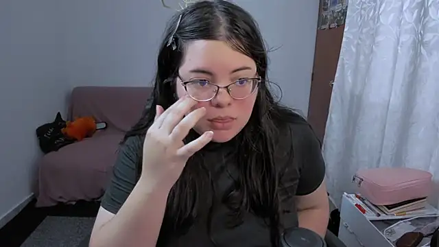 Aria Fullbuster online show from 02/10/26, 09:47