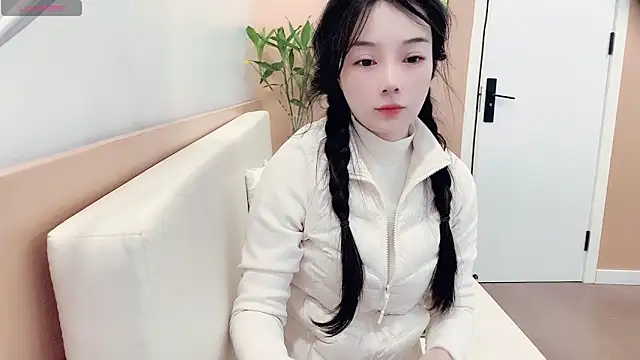 AKiKi711 online show from 02/15/26, 04:13