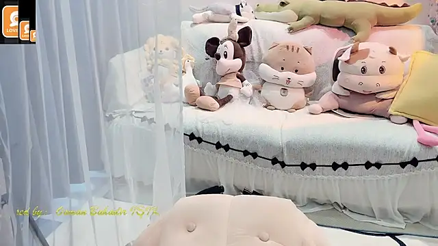 AKiKi711 online show from 10/04/25, 04:25