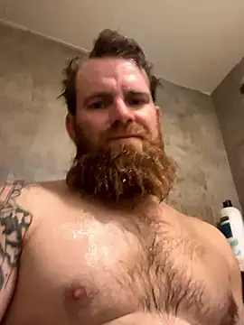 Snapshot of whitehammer94u chatting on 12/04/24, 01:41 whitehammer94u online show from 12/04/24, 01:41