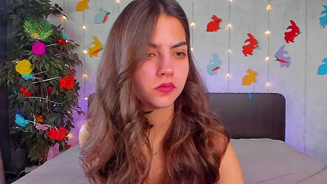 Milana Crystal  online show from 04/15/26, 07:14