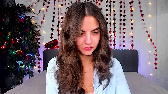 Milana Crystal  online show from 02/14/26, 08:14