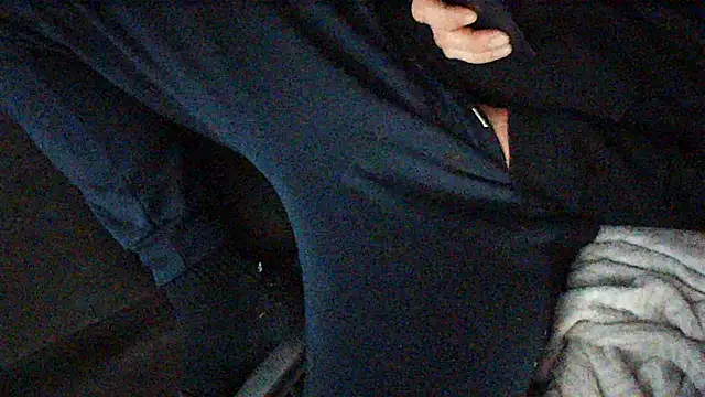 kiksnap-meistro5 online show from 03/29/26, 01:40