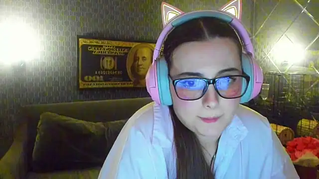  extraterrestrial  online show from 11/22/25, 03:27