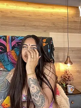 Cori Paige online show from 10/25/25, 04:22