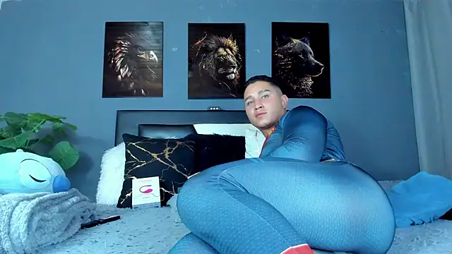 Snapshot of francesco_evan chatting on 11/04/25, 09:51 francesco evan online show from 11/04/25, 09:51