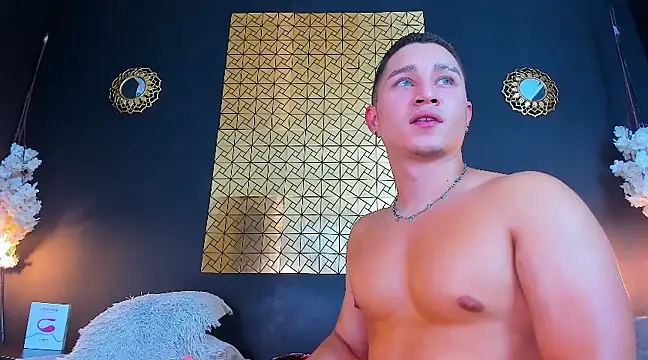 Snapshot of francesco_evan chatting on 03/05/25, 11:49 francesco evan online show from 03/05/25, 11:49