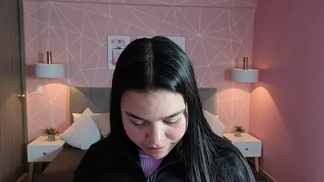 Snapshot of zara__sweet chatting on 07/15/26, 02:13 zara sweet online show from 07/15/26, 02:13