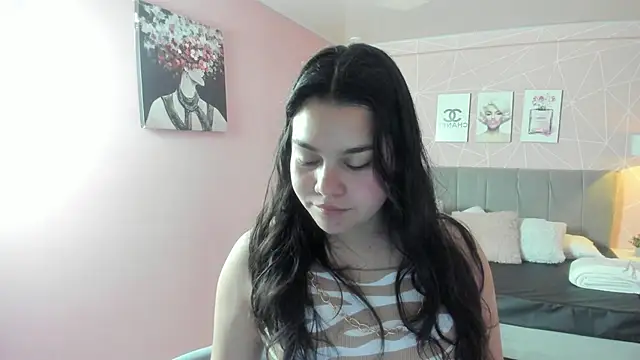 Snapshot of zara__sweet chatting on 10/03/25, 01:12 zara sweet online show from 10/03/25, 01:12