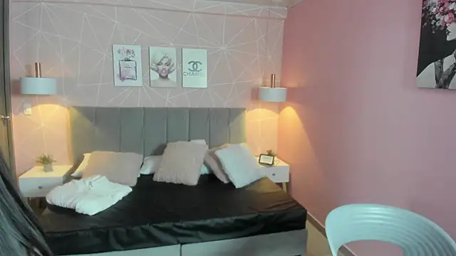 zara  sweet online show from 03/27/26, 02:18