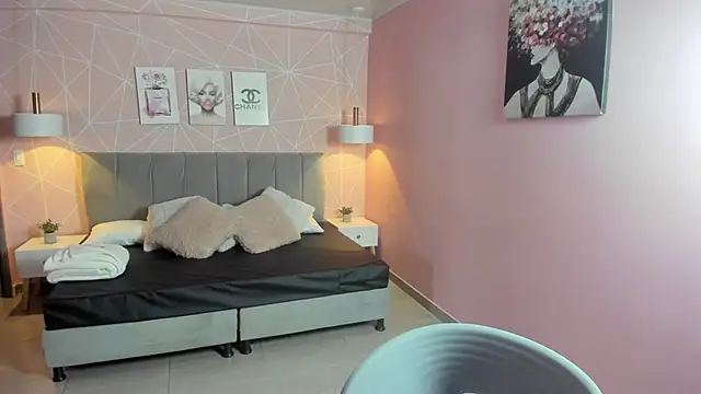 zara  sweet online show from 10/25/25, 12:39