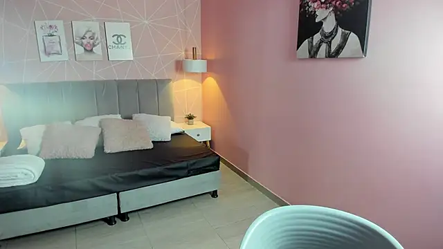 zara  sweet online show from 11/10/25, 01:16