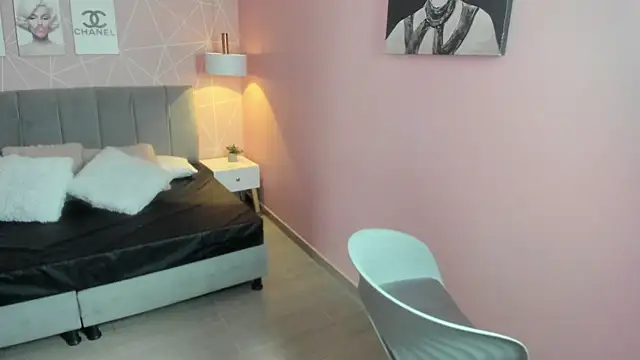 zara  sweet online show from 04/09/26, 03:51