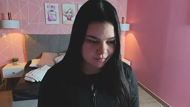 Snapshot of zara__sweet chatting on 05/21/26, 01:19 zara sweet online show from 05/21/26, 01:19