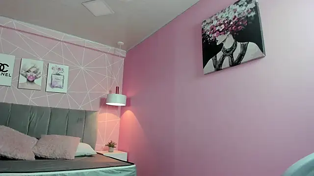 Snapshot of zara__sweet chatting on 02/27/25, 12:45 zara sweet online show from 02/27/25, 12:45