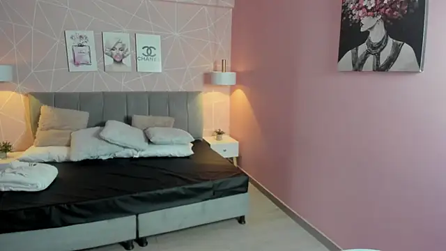 zara  sweet online show from 12/16/25, 01:26