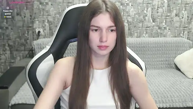 Snapshot of MissMiaCutie chatting on 09/22/25, 11:49 MissMiaCutie online show from 09/22/25, 11:49