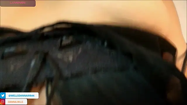 Dannawells online show from 10/16/25, 10:23