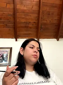 Kylie2211 online show from 11/07/25, 02:10