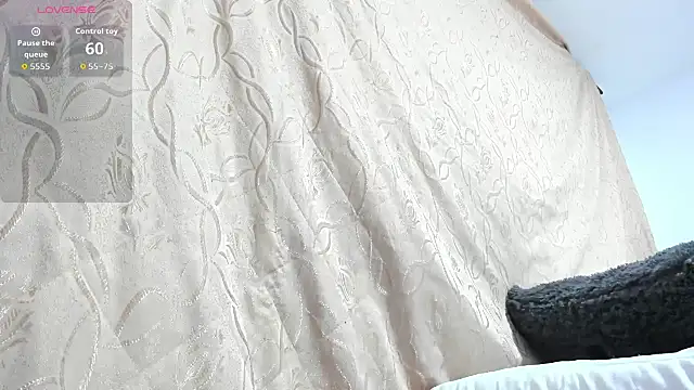 Kylie2211 online show from 01/06/26, 02:15