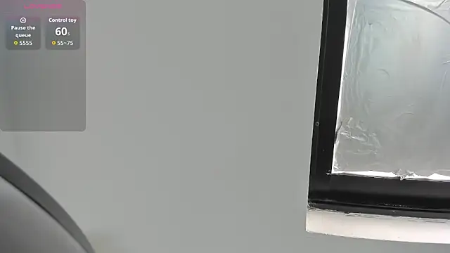 Kylie2211 online show from 04/15/26, 06:45