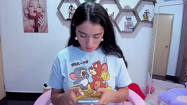 SharonSander online show from 04/07/26, 09:38