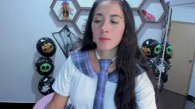 SharonSander online show from 10/27/25, 10:33