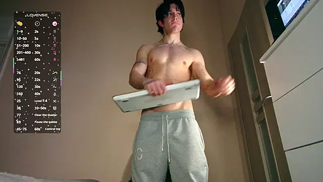 ChristianLevine  online show from 02/11/26, 06:30