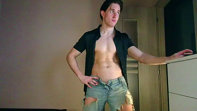 Snapshot of ChristianLevine_ chatting on 07/15/26, 03:57 ChristianLevine online show from 07/15/26, 03:57