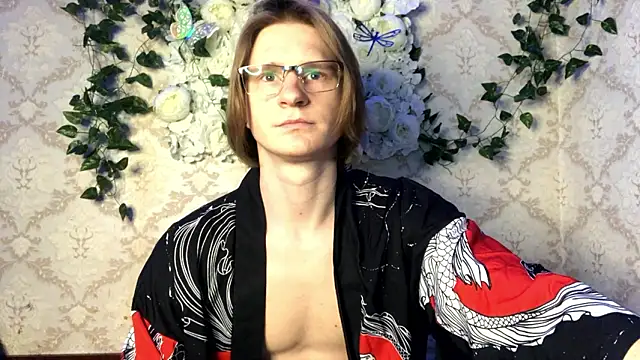 ArchiZuki69 online show from 03/18/26, 06:42