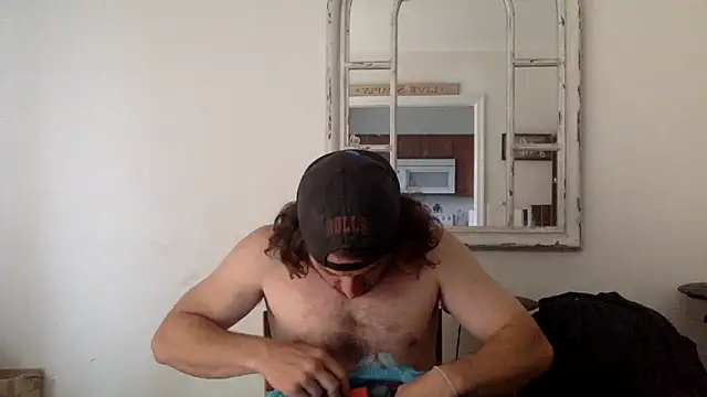 Snapshot of sirchubster chatting on 05/11/26, 02:45 sirchubster online show from 05/11/26, 02:45