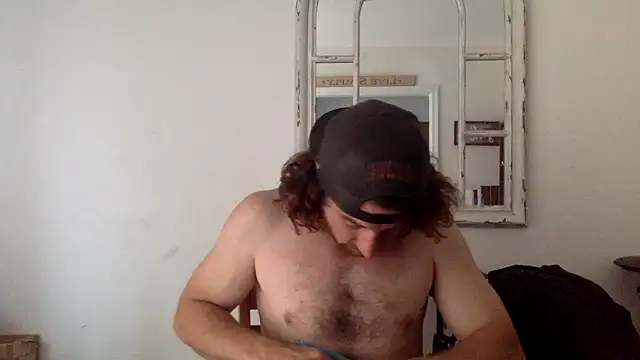 Snapshot of sirchubster chatting on 05/11/26, 02:40 sirchubster online show from 05/11/26, 02:40