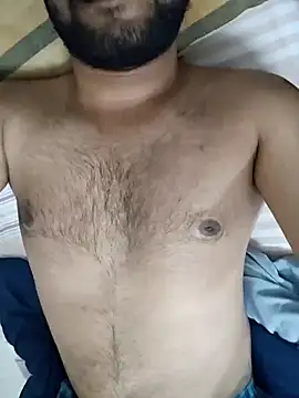 Snapshot of Vickyy_001 chatting on 01/23/25, 05:10 Vickyy 001 online show from 01/23/25, 05:10