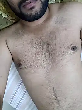 Snapshot of Vickyy_001 chatting on 01/19/25, 05:18 Vickyy 001 online show from 01/19/25, 05:18