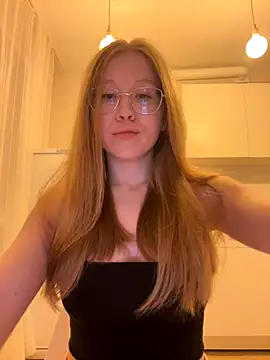 Eva Weyne online show from 10/16/25, 07:00