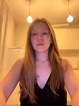 Eva Weyne online show from 09/28/25, 07:21