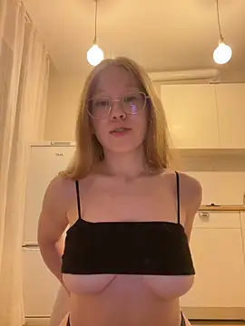 Eva Weyne online show from 09/29/25, 08:14