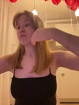 Eva Weyne online show from 03/29/26, 09:16