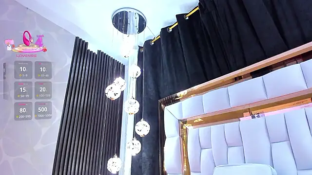 SarayRoyse online show from 03/08/26, 07:50