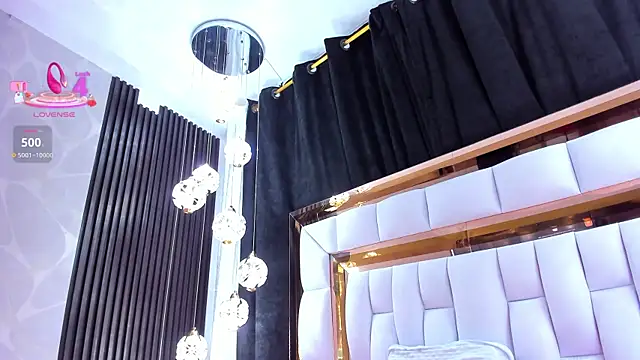 SarayRoyse online show from 03/25/26, 07:35