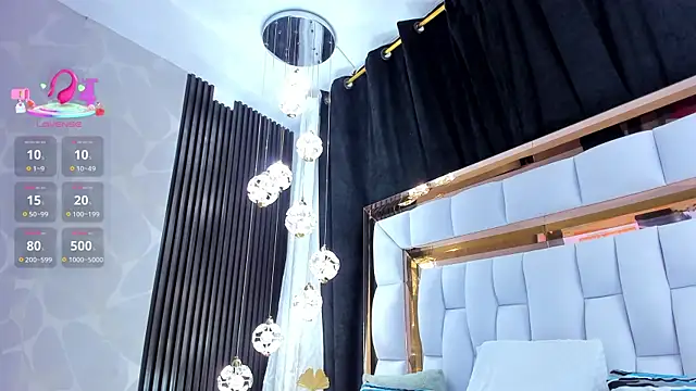 SarayRoyse online show from 01/12/26, 07:31