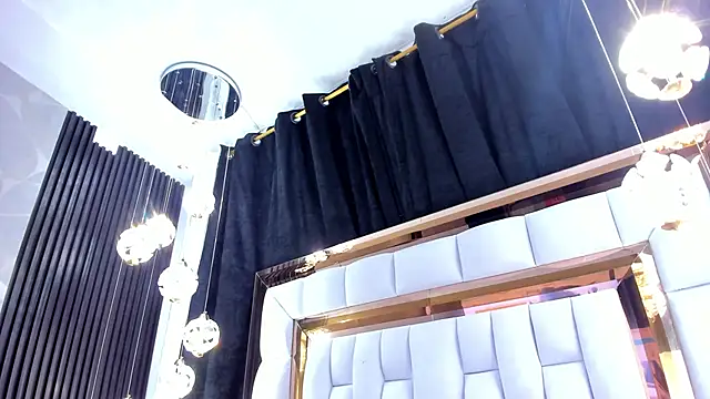 SarayRoyse online show from 09/27/25, 07:31